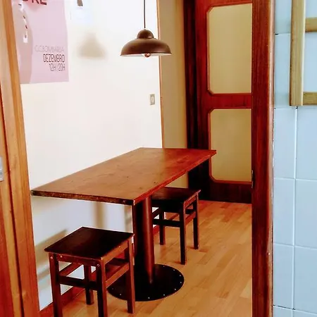 Cozy Flat Near Downtwon Oporto